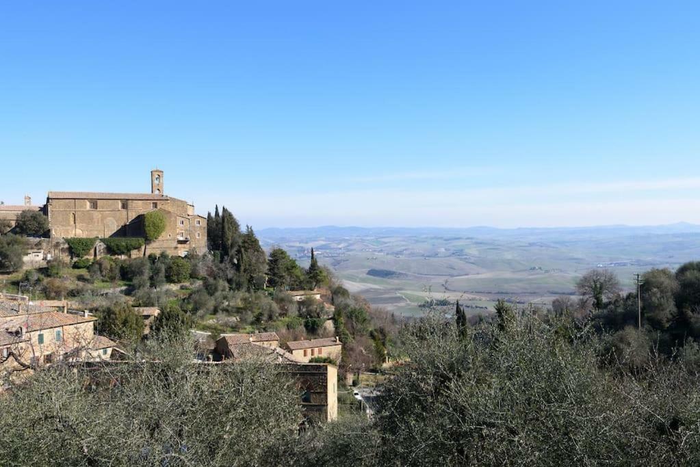 A Tuscan View Hotel มอนตาลชิโน ภายนอก รูปภาพ